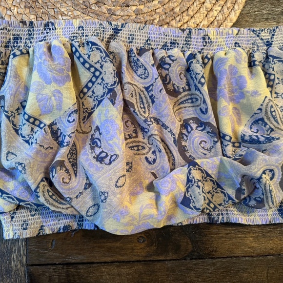 Kimchi Blue BOHO Floral Puffy Tube Top Size Large - Picture 4 of 6